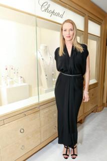 Uma Thurman feet photo thumbnail