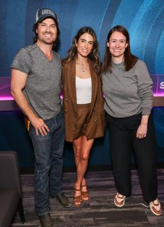 Nikki Reed feet photo 4