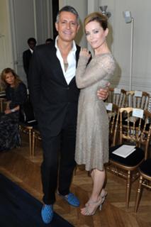 Leslie Mann feet photo thumbnail