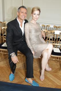 Leslie Mann feet photo thumbnail
