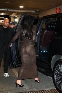 Dua Lipa feet photo thumbnail