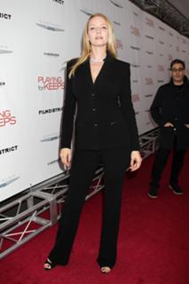 Uma Thurman feet photo thumbnail
