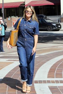 Heidi Klum feet photo thumbnail