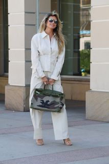 Heidi Klum feet photo thumbnail