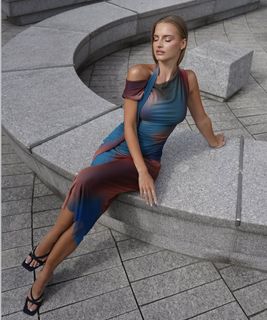 Karolina Pisarek feet photo thumbnail