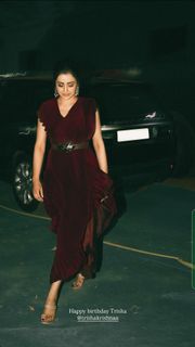 Trisha Krishnan feet photo 5