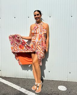 Cristina Pedroche feet photo thumbnail