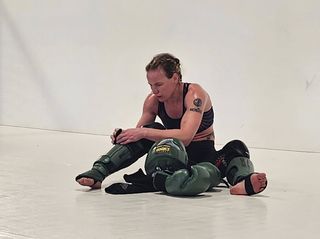 Valentina Shevchenko feet photo thumbnail