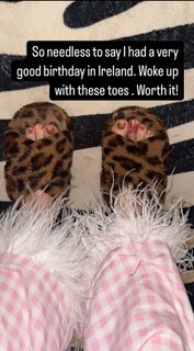 Laura Whitmore feet photo 3