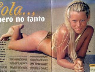 Nicole Neumann feet photo thumbnail