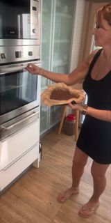 Pinar Altug feet photo thumbnail