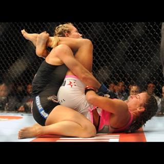 Miesha Tate feet photo thumbnail