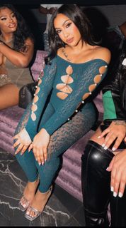 Queen Naija feet photo thumbnail