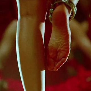Mallika Sherawat feet photo 3