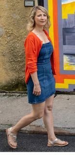 Samantha Brown feet photo 1