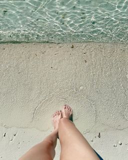 Maggy feet photo 5