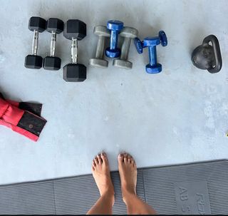 Cristina Ferreira feet photo 1