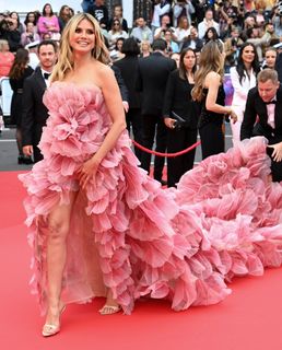 Heidi Klum feet photo thumbnail