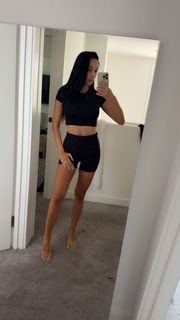 Scarlet Vas feet photo thumbnail