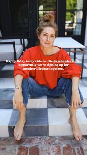 Sasha Alexander feet photo thumbnail
