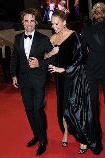 Jennifer Lawrence feet photo thumbnail