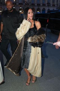 Kim Kardashian feet photo 5
