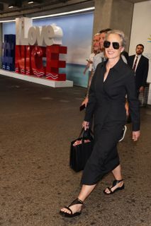 Andie MacDowell feet photo 3