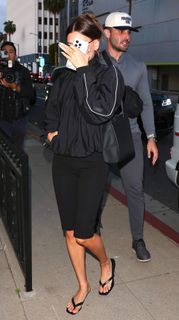 Hailey Bieber feet photo thumbnail