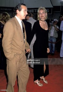 Sharon Stone feet photo thumbnail