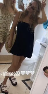 Tina O'Brien feet photo thumbnail