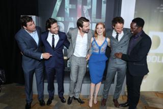 Jessica Chastain feet photo thumbnail