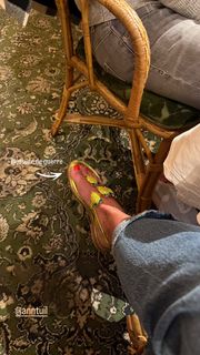 Kelly Vedovelli feet photo 1