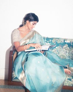 Pooja Hegde feet photo 4