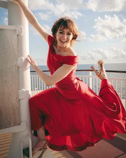 Lindsey Stirling feet photo 2