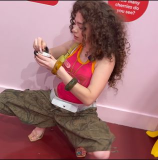 Demitra Kalogeras feet photo 3