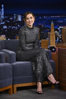 Ana de Armas feet photo thumbnail