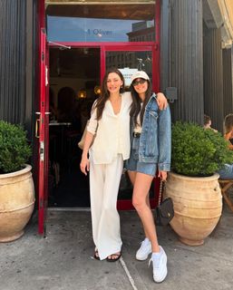 Phoebe Tonkin feet photo 2