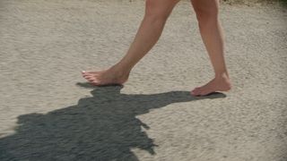 Charli XCX feet photo 4