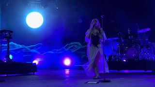 Aurora Aksnes feet photo thumbnail