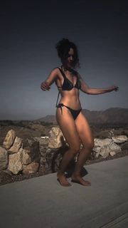 Nadine Velazquez feet photo 5