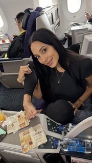 Scarlet Vas feet photo thumbnail