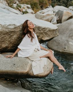 Autumn Reeser feet photo 1