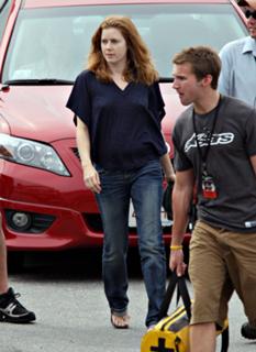 Amy Adams feet photo thumbnail