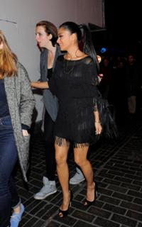 Nicole Scherzinger feet photo thumbnail
