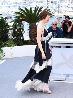 Emma Stone feet photo 4