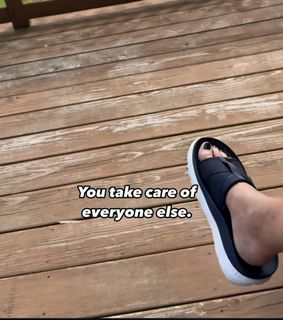Kerstin Lindquist feet photo 2