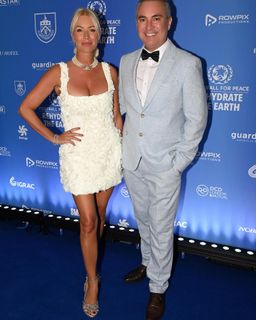 Denise Van Outen feet photo thumbnail