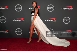 Ayesha Curry feet photo 1
