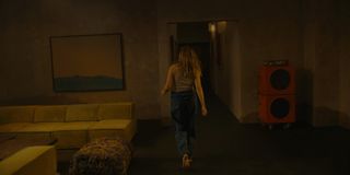 Elizabeth Olsen feet photo thumbnail