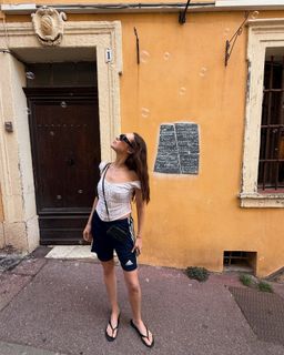 Alycia Debnam-Carey feet photo 4